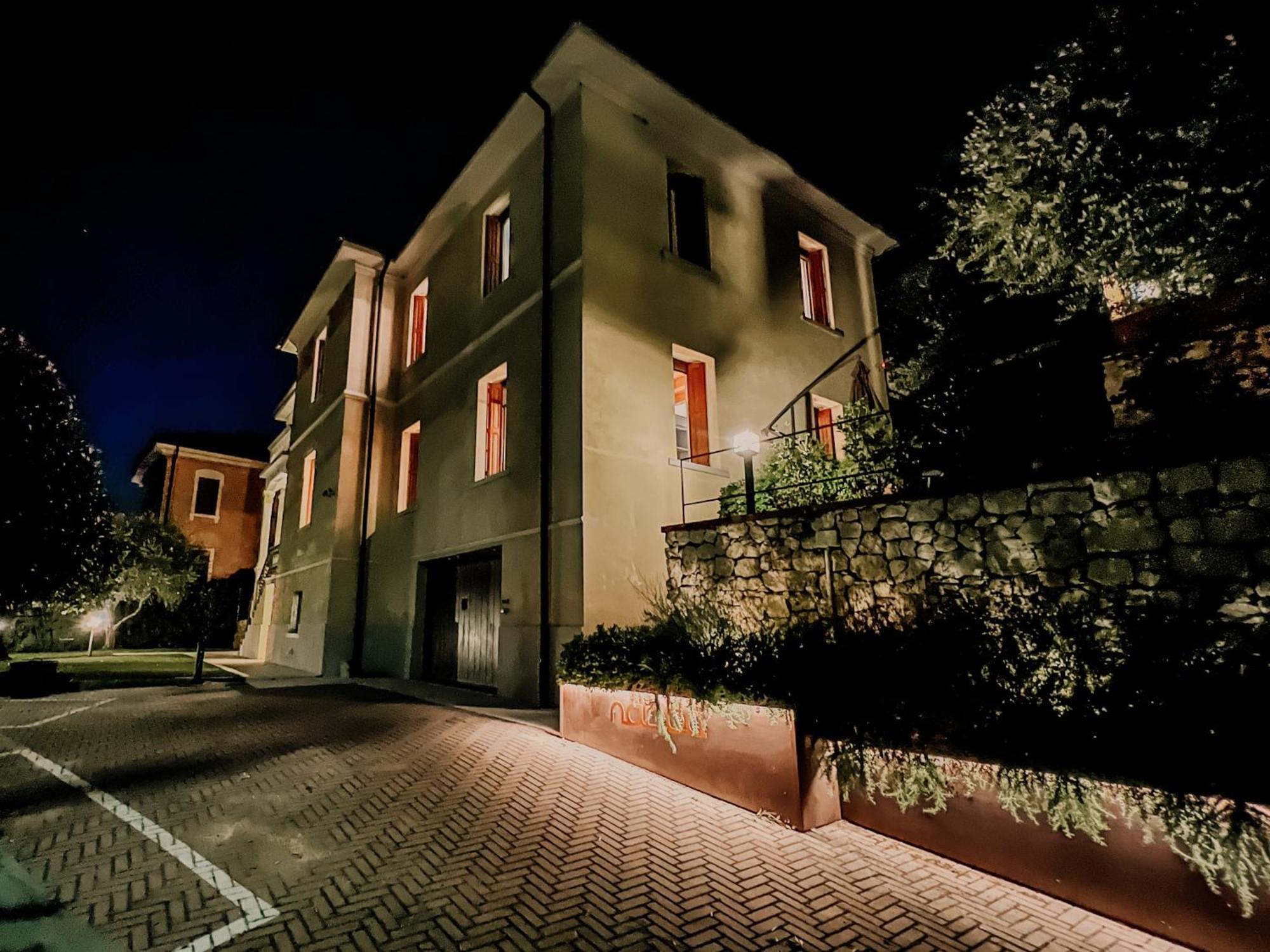 Naboo Verona Luxury Suites Exterior photo
